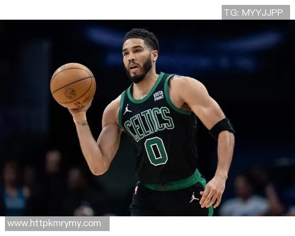 塔图姆回应外界质疑：全力专注比赛目标不受外界干扰